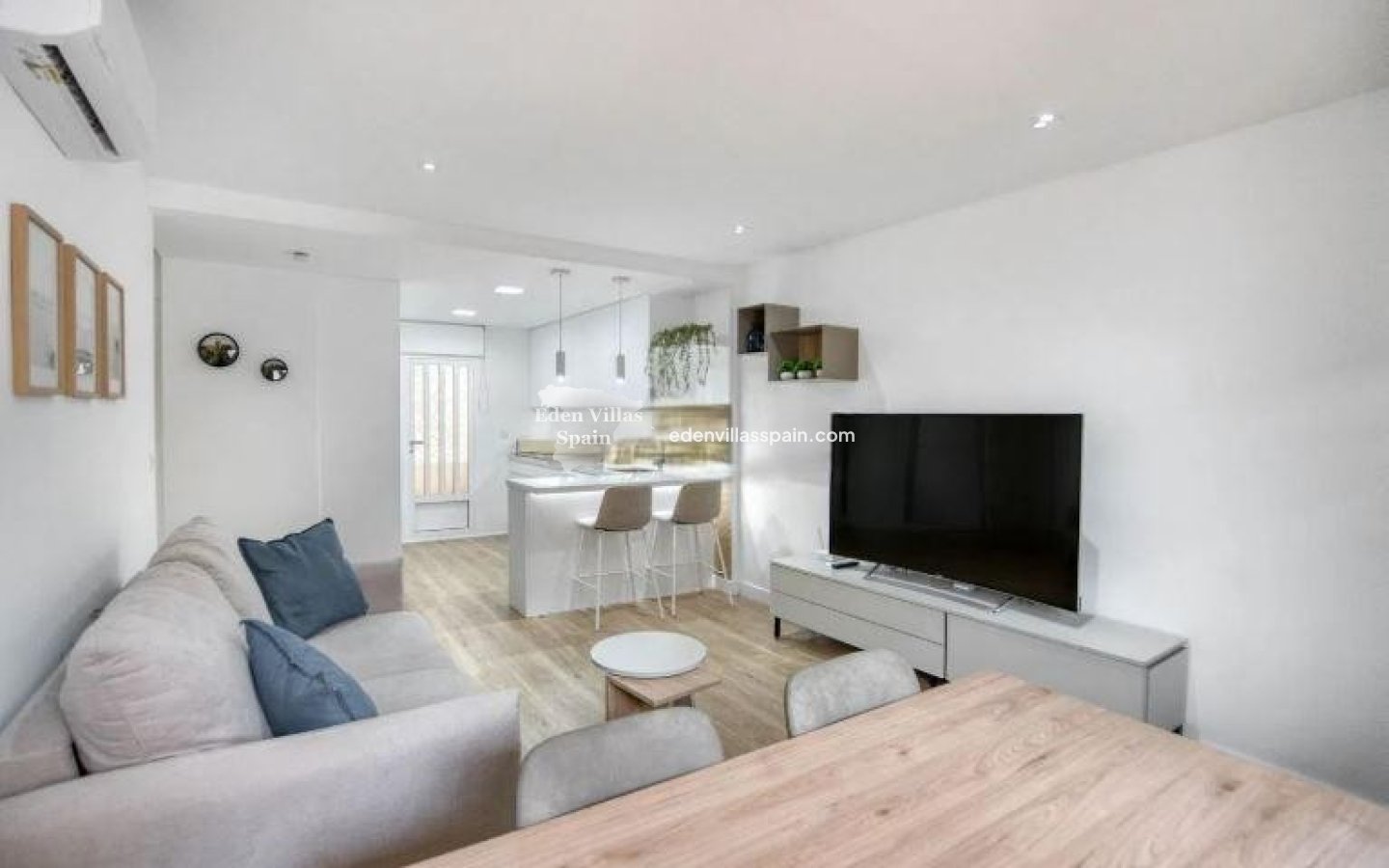 Segunda Mano - Apartamento en la costa - Arenales del Sol