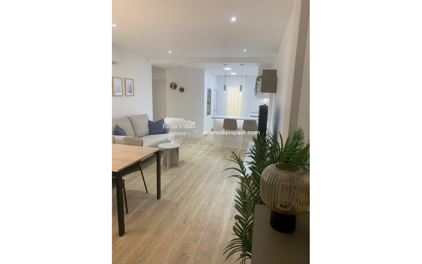 Segunda Mano - Apartamento en la costa - Arenales del Sol