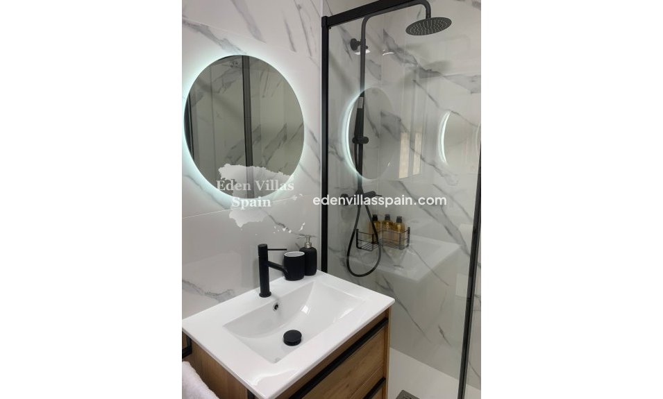 Segunda Mano - Apartamento en la costa - Arenales del Sol