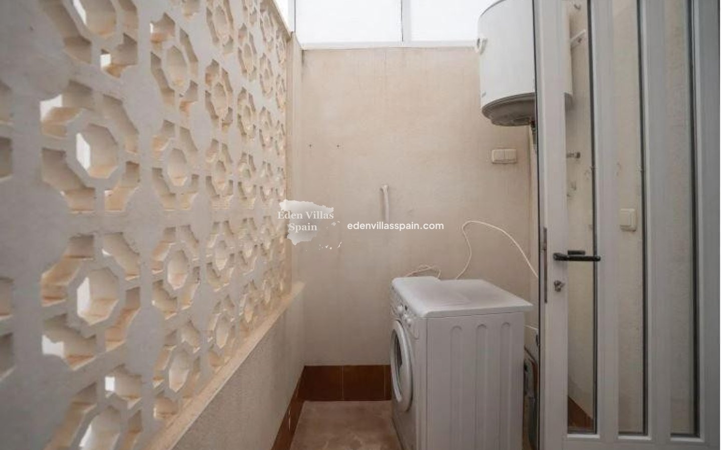 Segunda Mano - Apartamento en la costa - Arenales del Sol