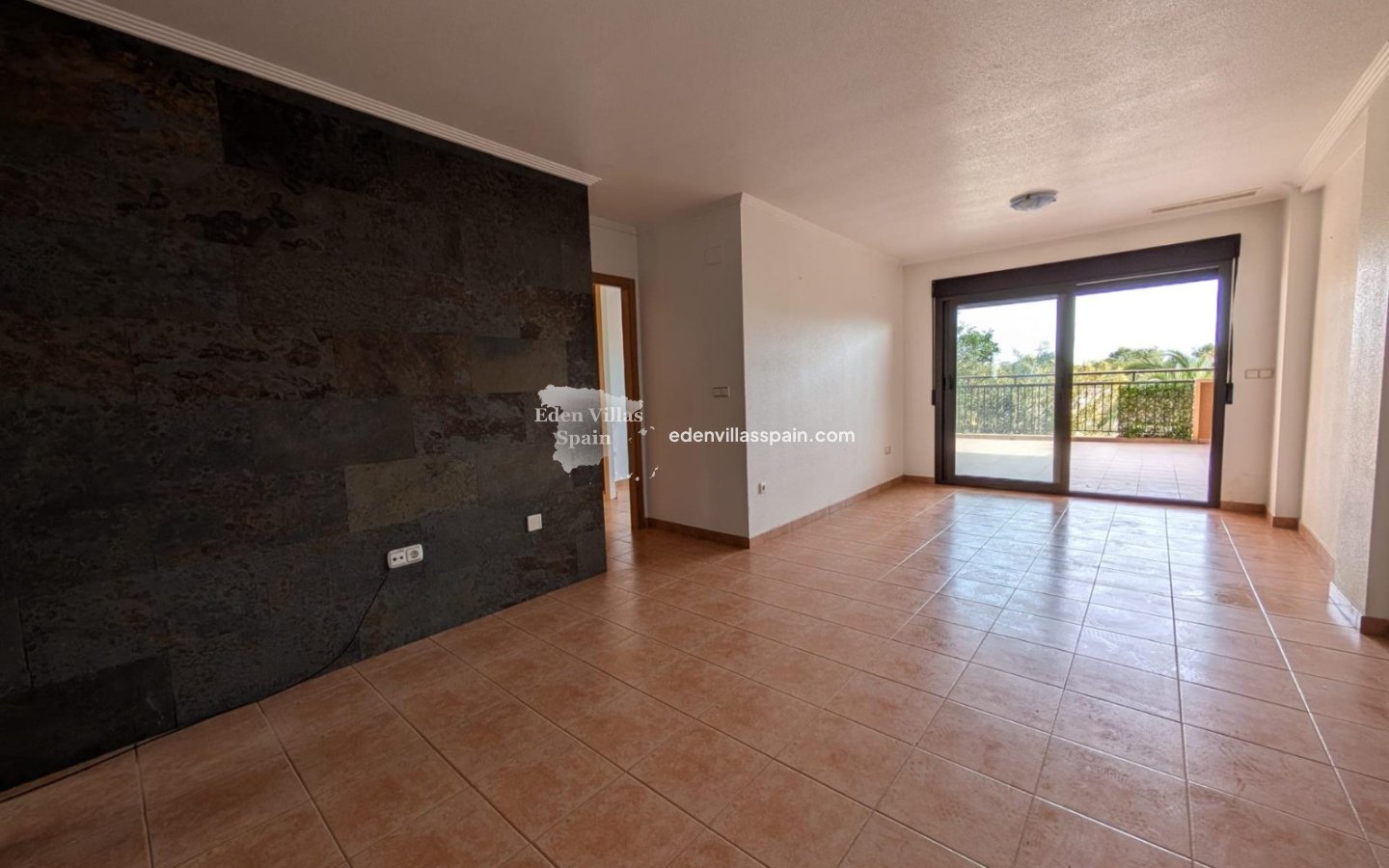 Segunda Mano - Apartamento en la costa - Arenales del Sol