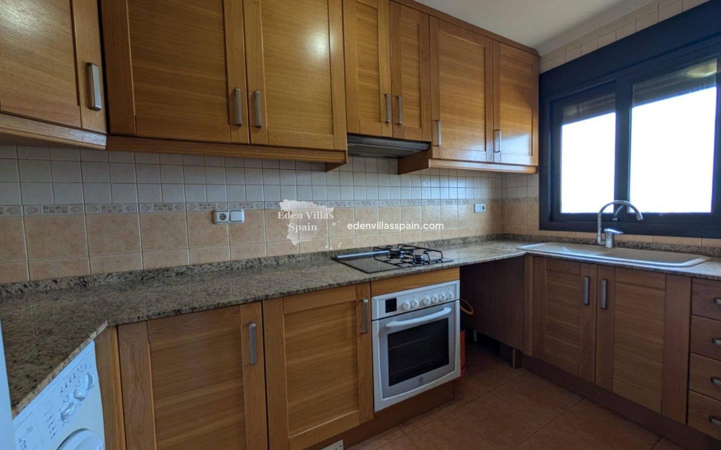 Segunda Mano - Apartamento en la costa - Arenales del Sol