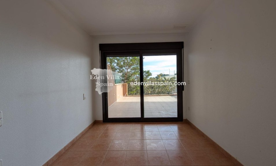 Segunda Mano - Apartamento en la costa - Arenales del Sol