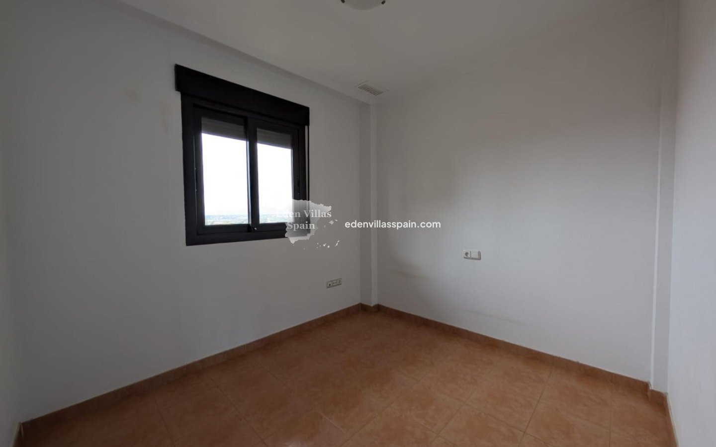 Segunda Mano - Apartamento en la costa - Arenales del Sol