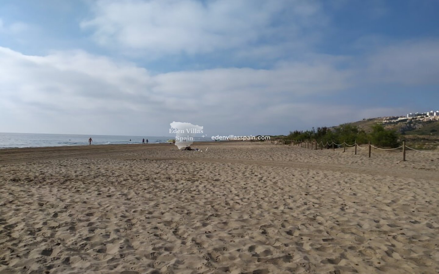 Segunda Mano - Apartamento en la costa - Arenales del Sol