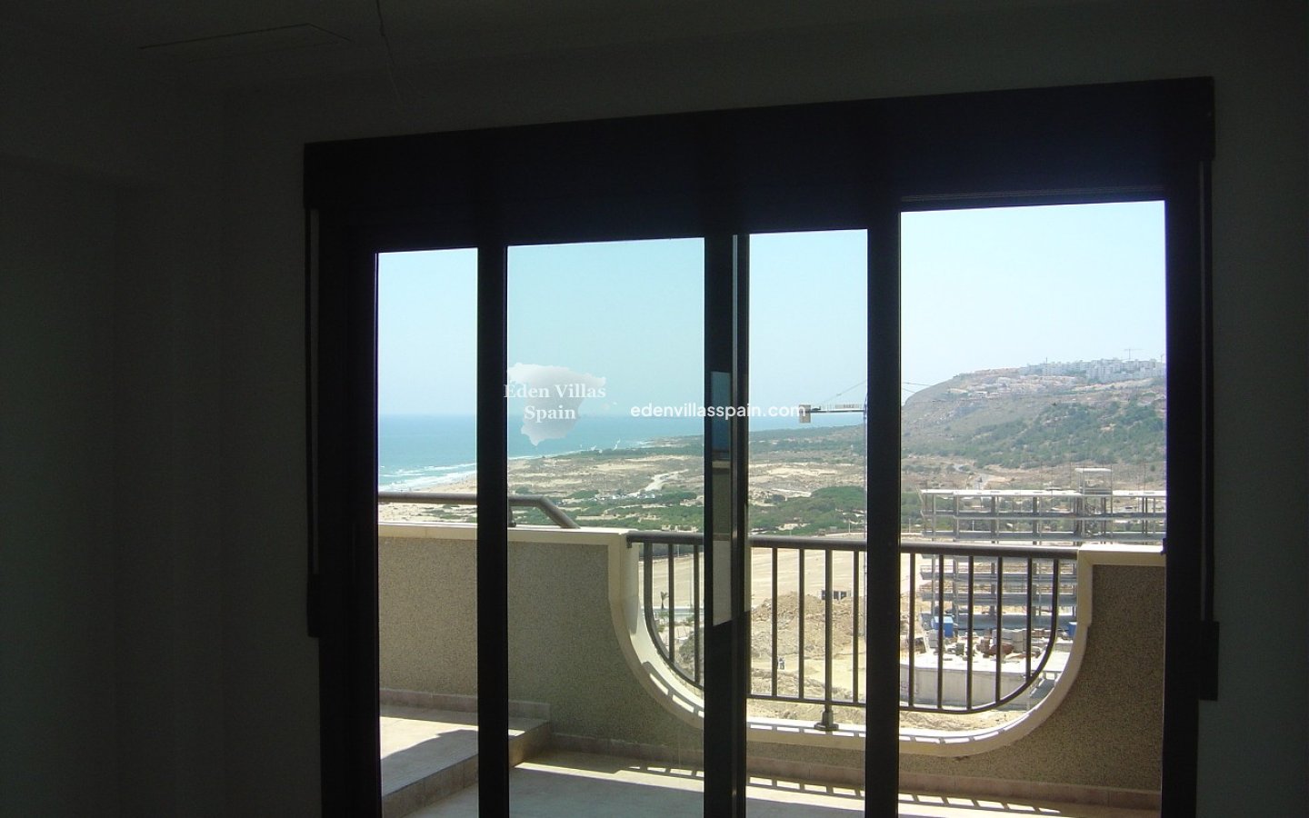 Segunda Mano - Apartamento en la costa - Arenales del Sol