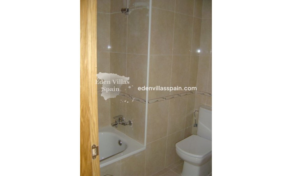 Segunda Mano - Apartamento en la costa - Arenales del Sol