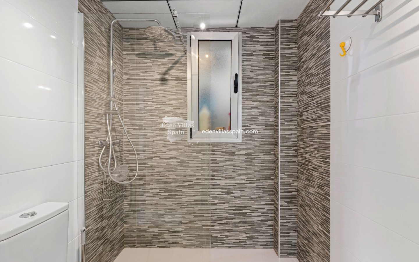 Segunda Mano - Apartamento en la costa - Orihuela Costa