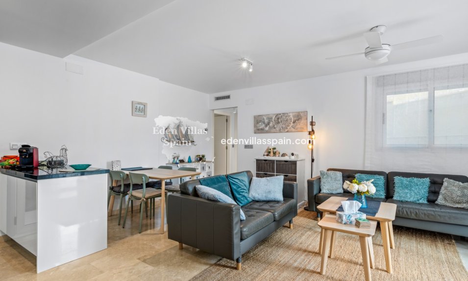 Segunda Mano - Apartamento en la costa - Orihuela Costa