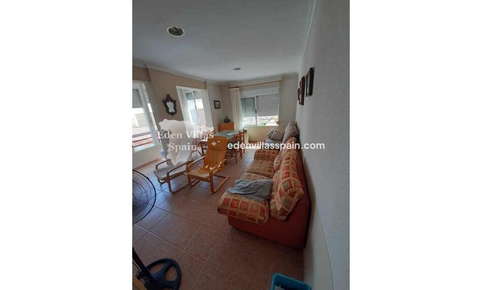 Segunda Mano - Apartamento en la costa - Torrevieja