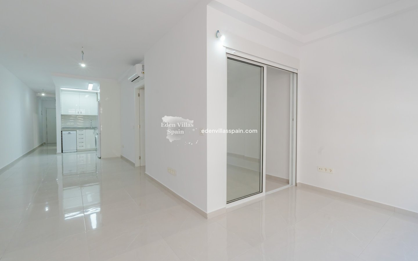 Segunda Mano - Apartamento en la costa - Torrevieja