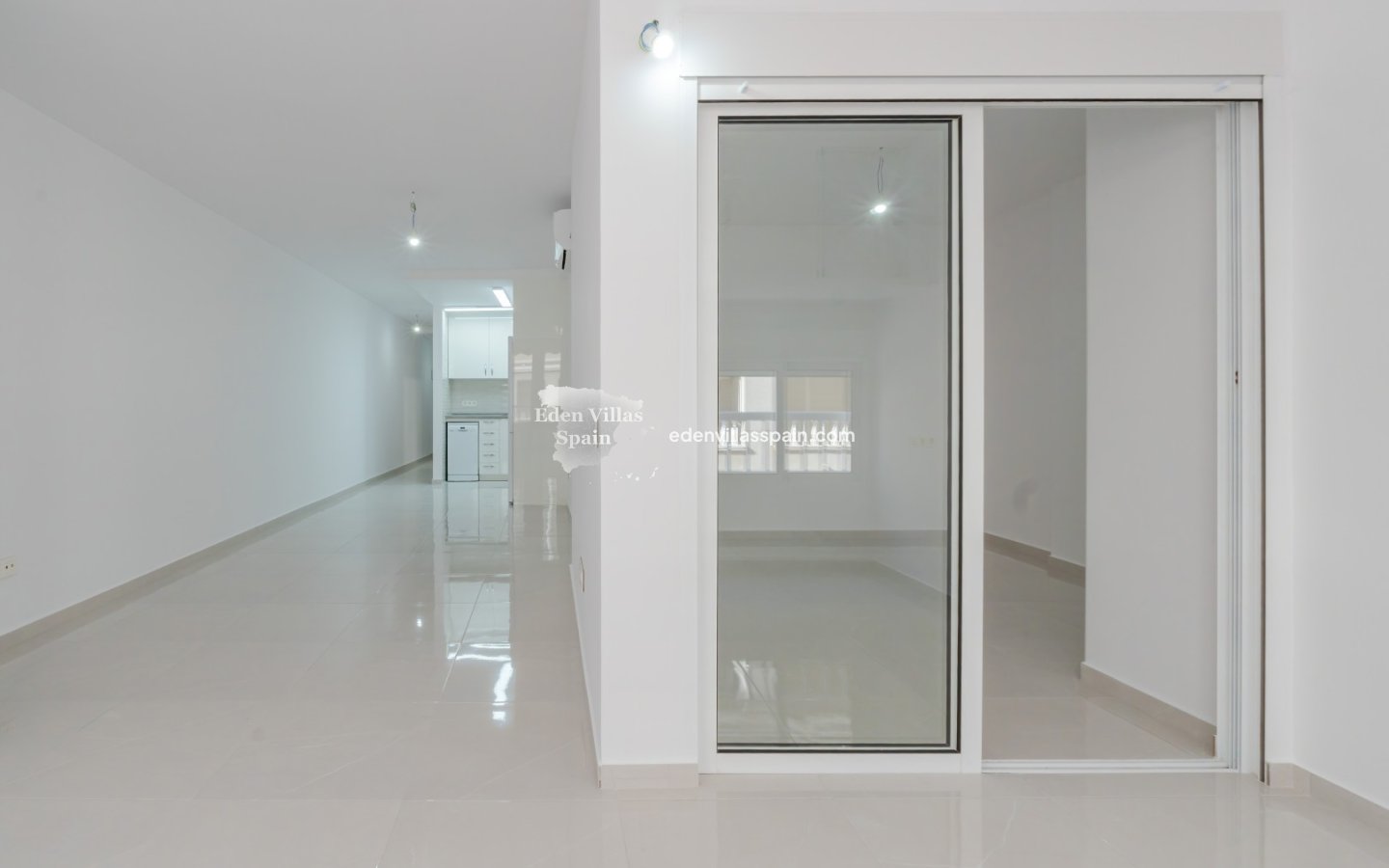 Segunda Mano - Apartamento en la costa - Torrevieja