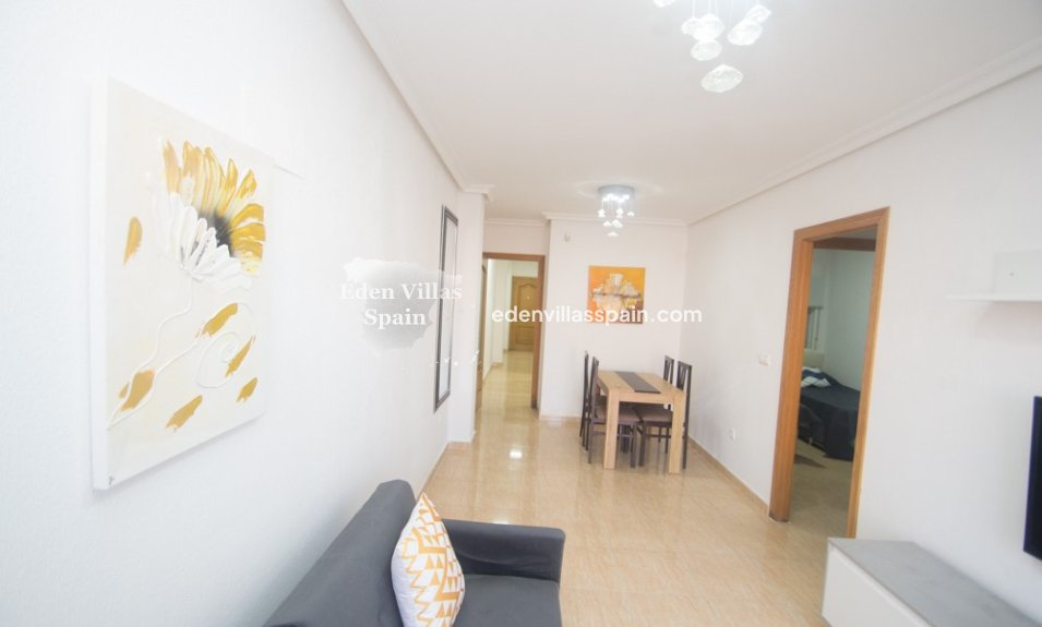 Segunda Mano - Apartamento - San Isidro