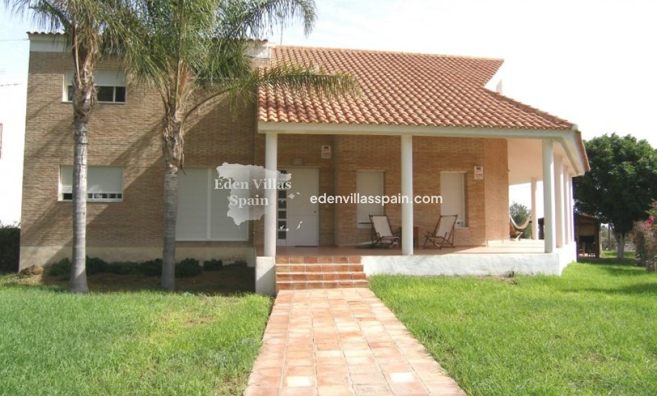 Segunda Mano - Casa de campo - Alicante