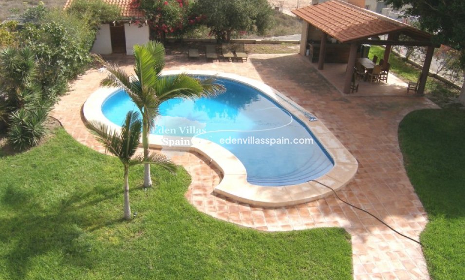 Segunda Mano - Casa de campo - Alicante