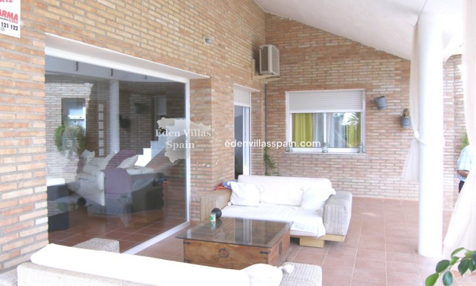 Segunda Mano - Casa de campo - Alicante