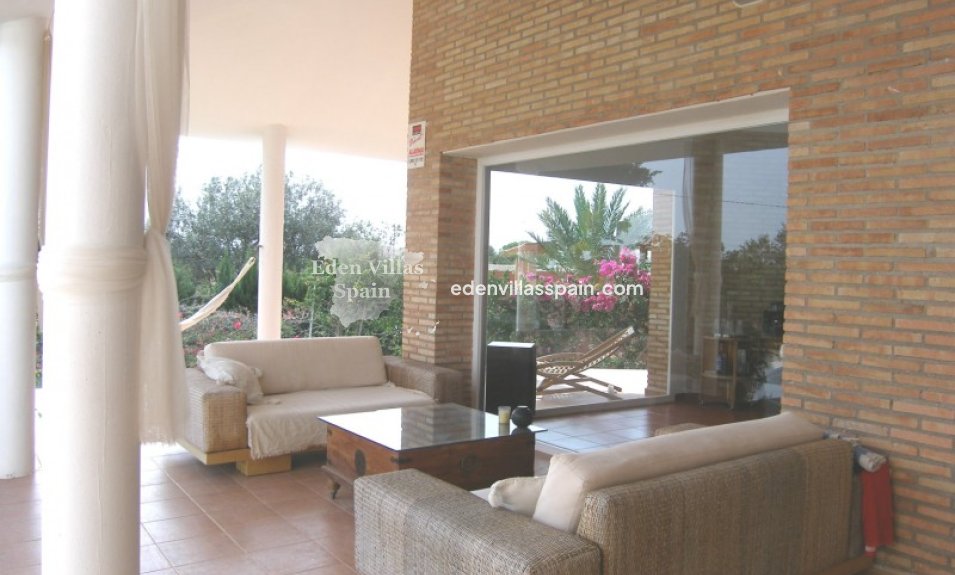 Segunda Mano - Casa de campo - Alicante