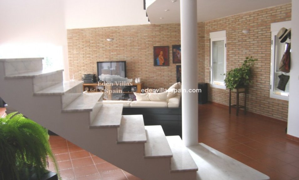 Segunda Mano - Casa de campo - Alicante