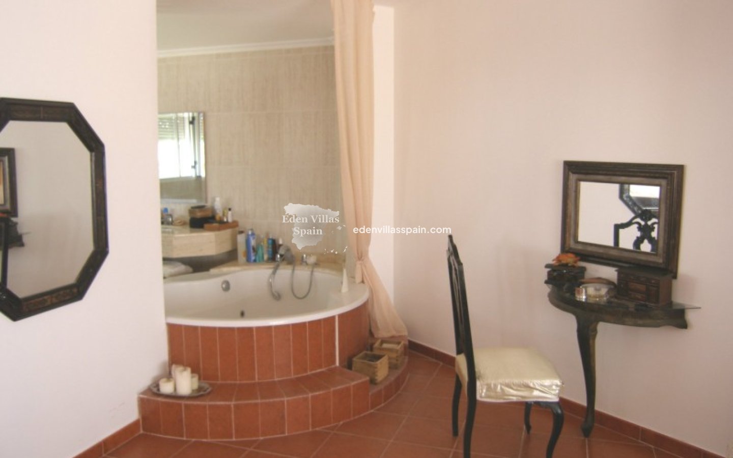 Segunda Mano - Casa de campo - Alicante