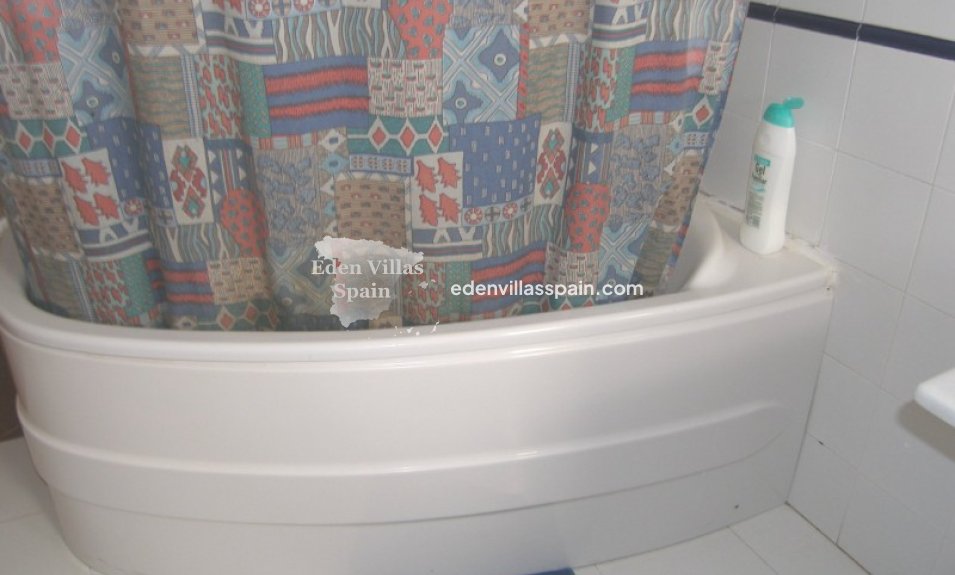 Segunda Mano - Casa de campo - Alicante