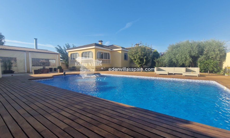 Segunda Mano - Casa de campo - Catral