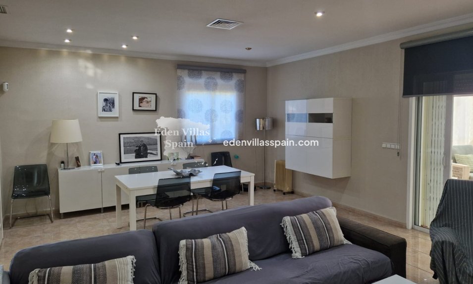 Segunda Mano - Casa de campo - Catral