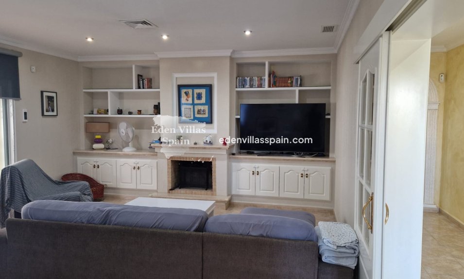 Segunda Mano - Casa de campo - Catral