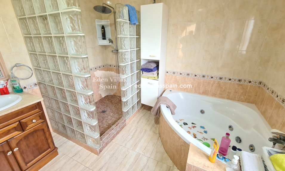 Segunda Mano - Casa de campo - Catral