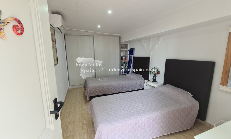 Segunda Mano - Casa de campo - Catral