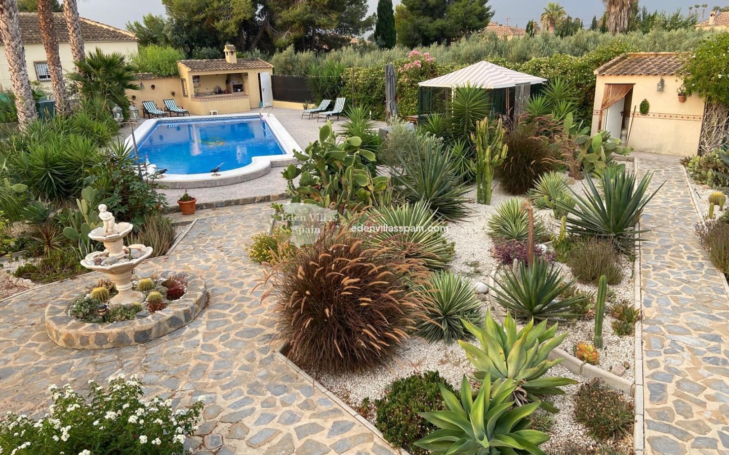 Segunda Mano - Casa de campo - Catral