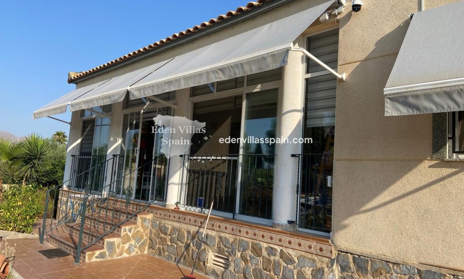 Segunda Mano - Casa de campo - Catral