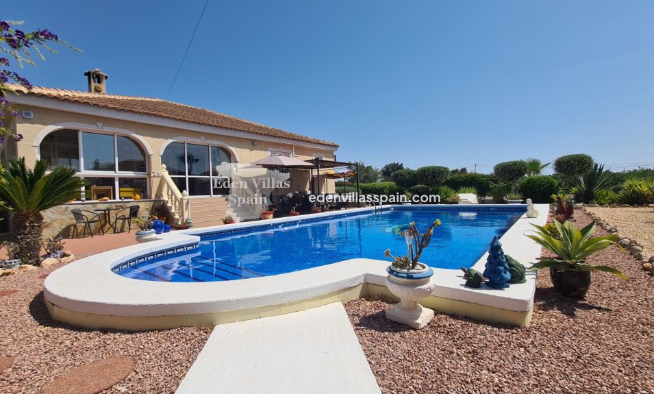 Segunda Mano - Casa de campo - Catral