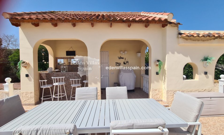 Segunda Mano - Casa de campo - Catral