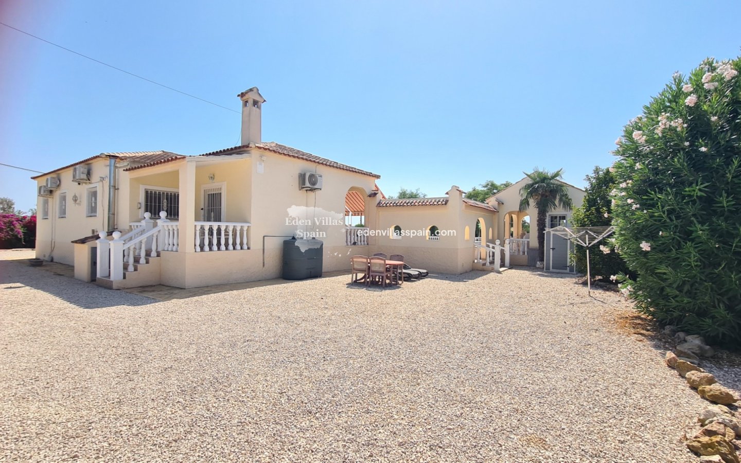 Segunda Mano - Casa de campo - Catral