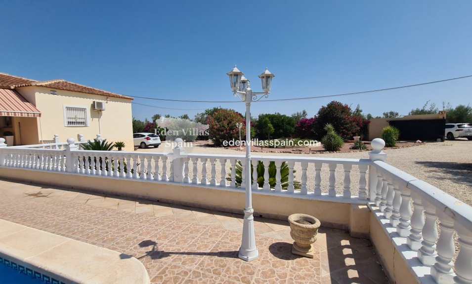 Segunda Mano - Casa de campo - Catral