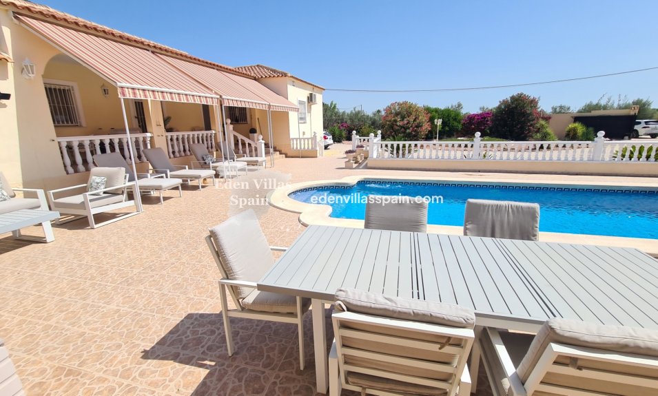 Segunda Mano - Casa de campo - Catral