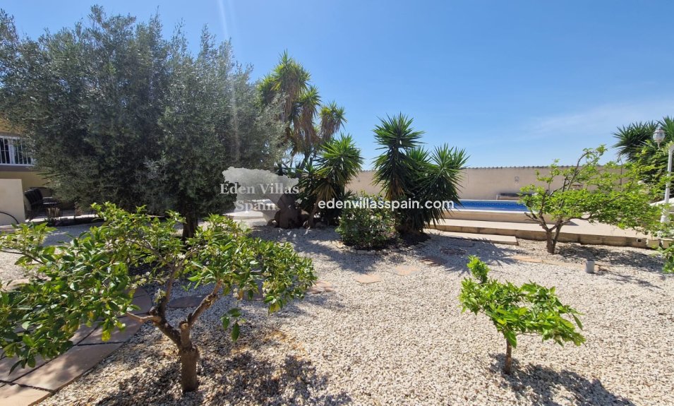 Segunda Mano - Casa de campo - Catral