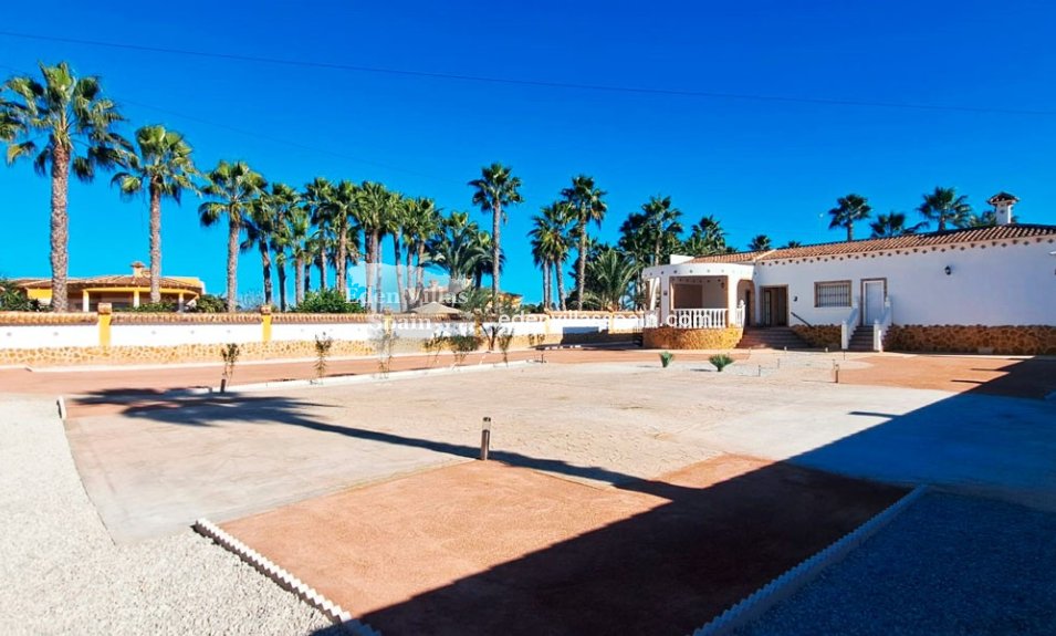 Segunda Mano - Casa de campo - Catral