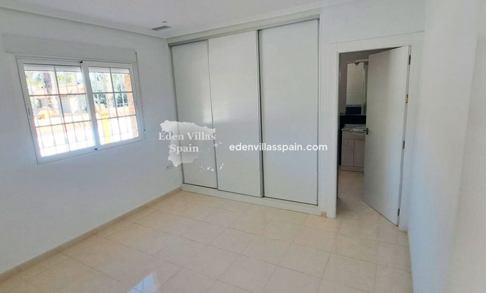 Segunda Mano - Casa de campo - Catral