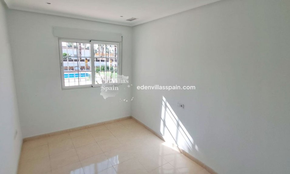 Segunda Mano - Casa de campo - Catral