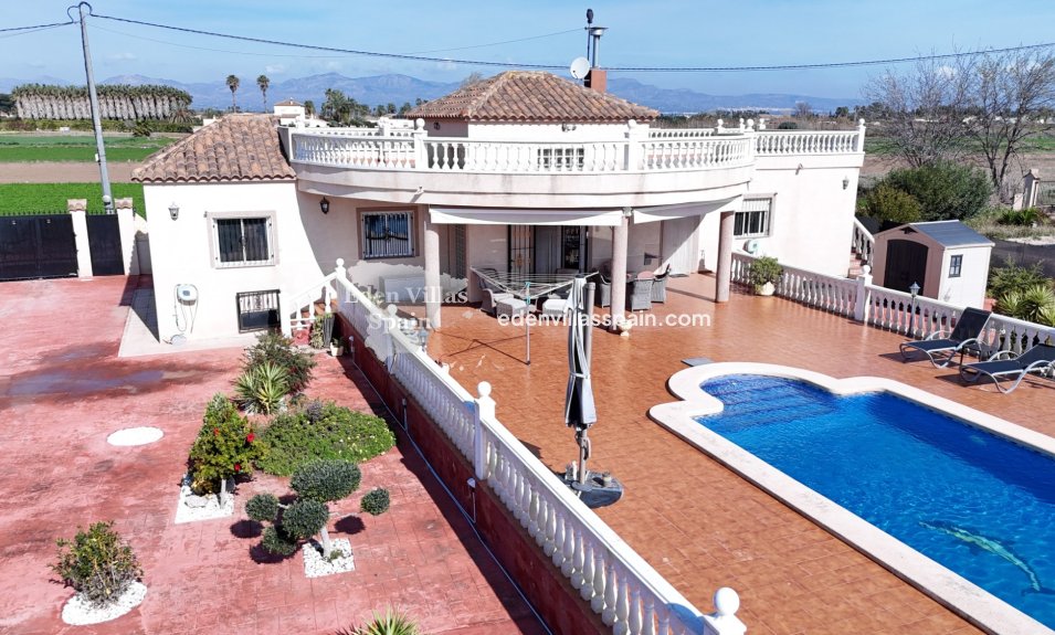 Segunda Mano - Casa de campo - Catral