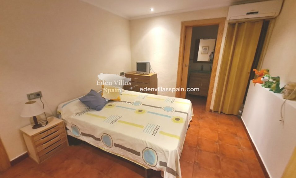 Segunda Mano - Casa de campo - Crevillente