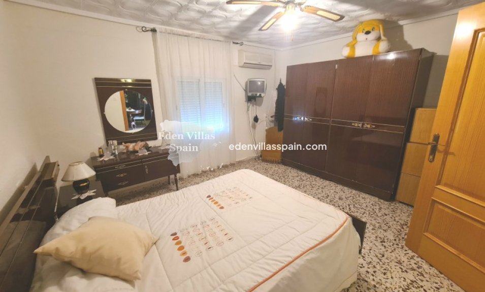 Segunda Mano - Casa de campo - Crevillente