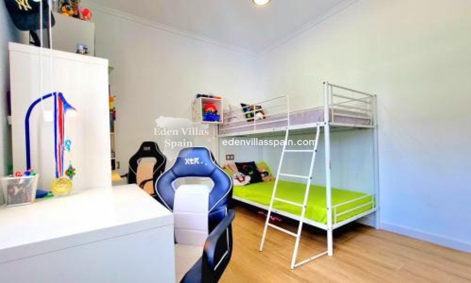 Segunda Mano - Casa de campo - Crevillente