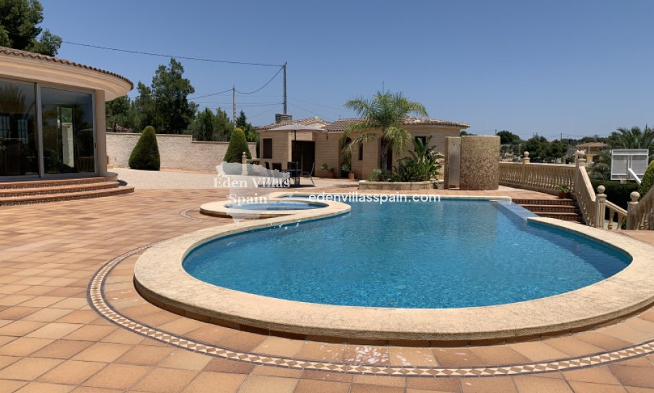 Segunda Mano - Casa de campo - Crevillente