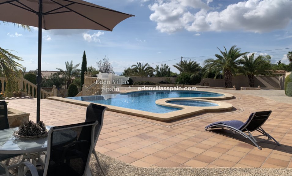 Segunda Mano - Casa de campo - Crevillente