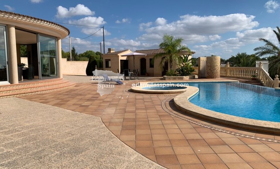 Segunda Mano - Casa de campo - Crevillente