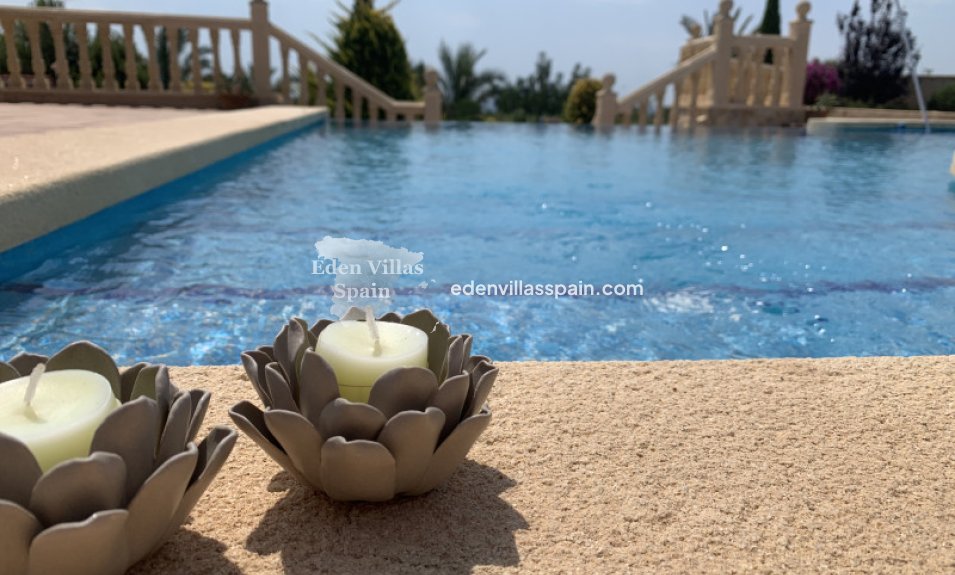 Segunda Mano - Casa de campo - Crevillente