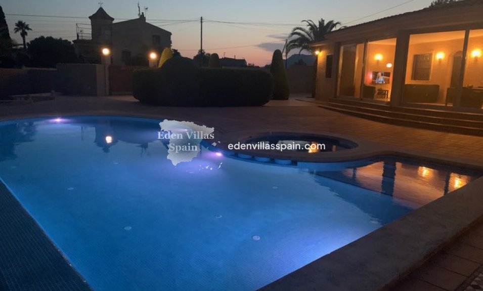 Segunda Mano - Casa de campo - Crevillente