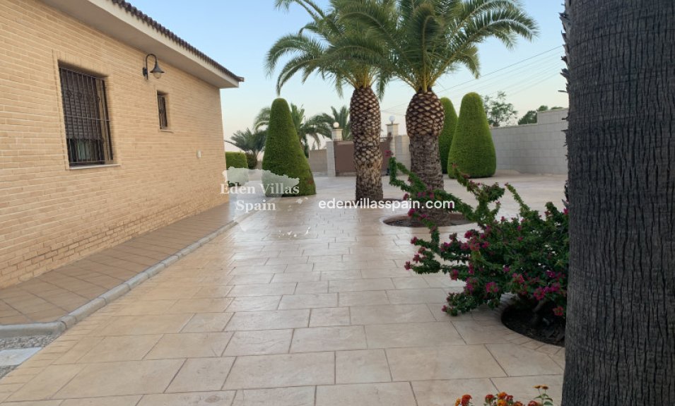 Segunda Mano - Casa de campo - Crevillente